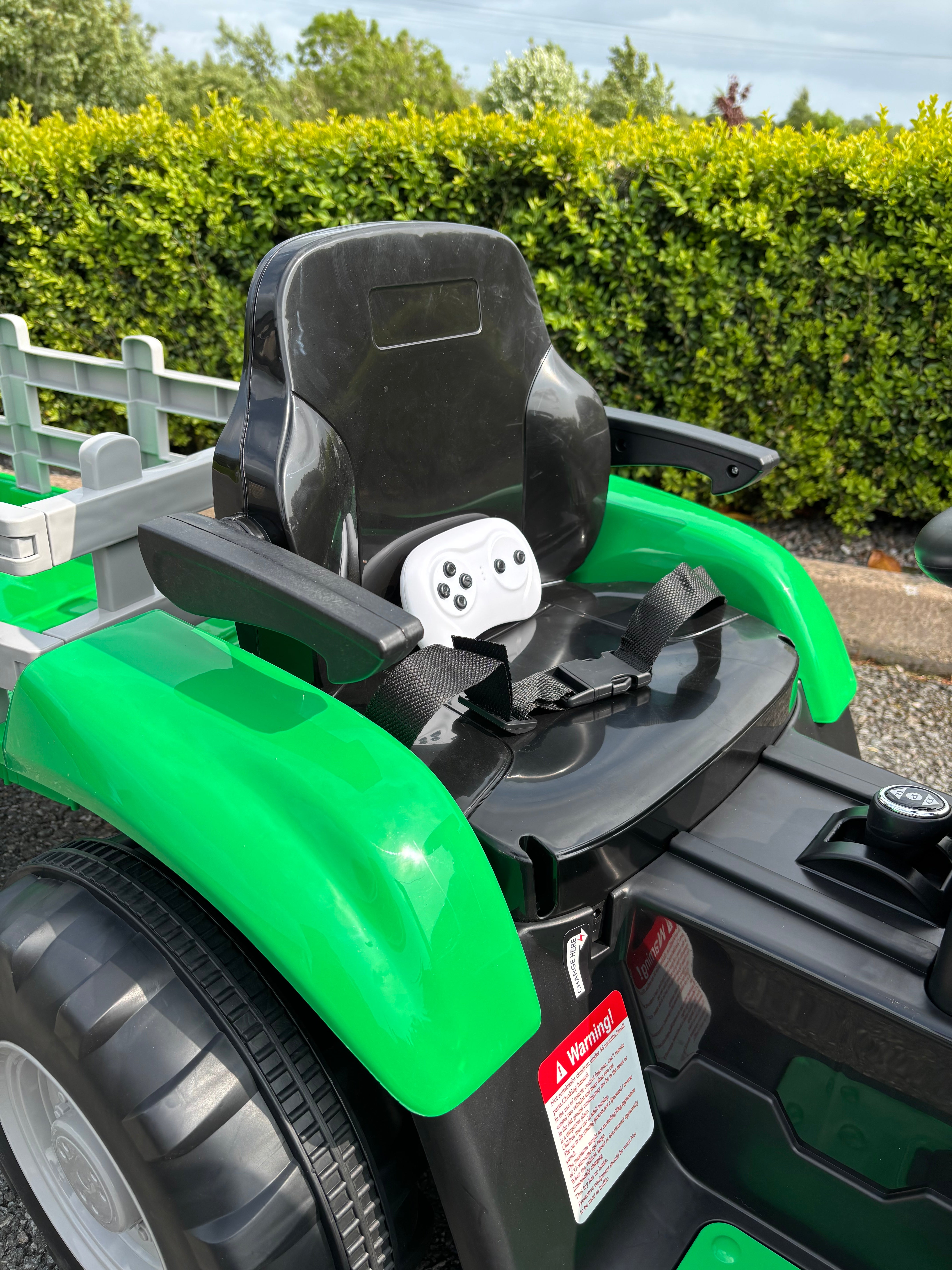 AgriRider 12V Electric Ride On  Tractor & Trailer Green