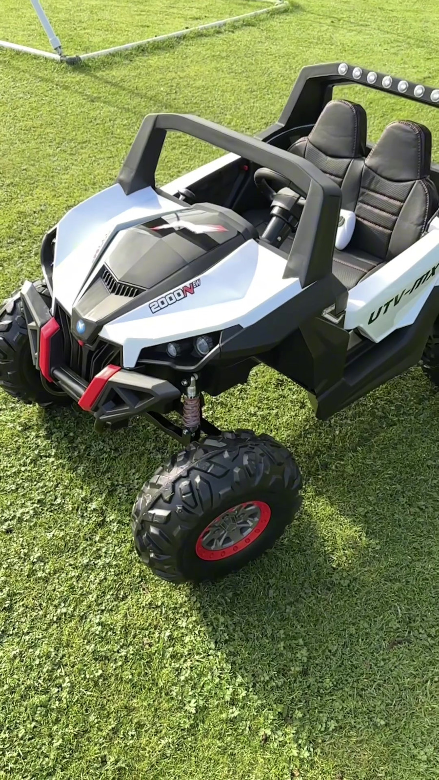 Electric Ride On 24v UTV Max Power MX - White image 3