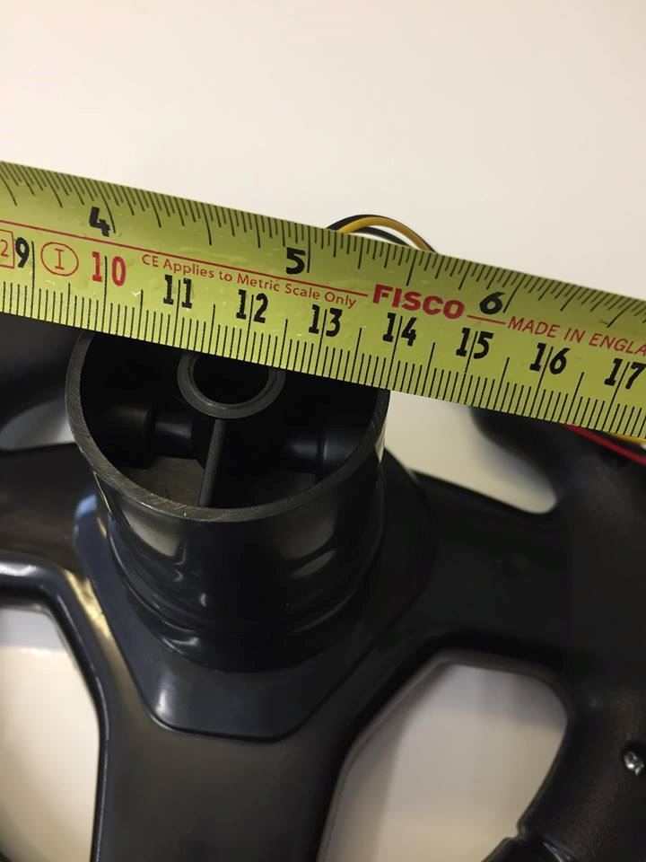 Steering wheel image 2