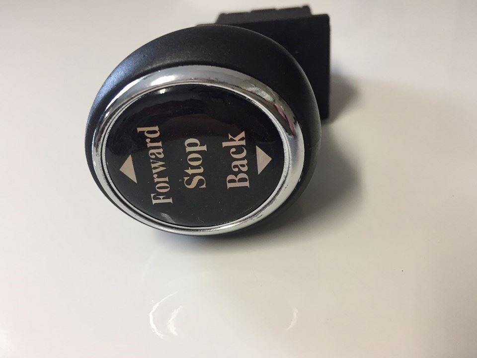 Gear Stick Control switch / knob image 1